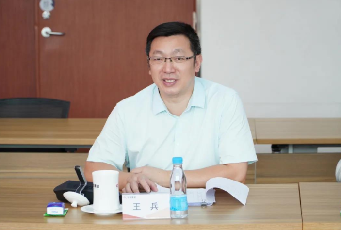 ea2fa125-542e-4e93-892c-d5c8e5d50998