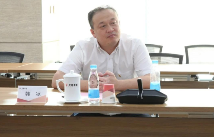 f19838af-3384-4af1-b904-bda176be765a